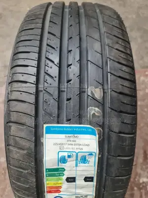 225 /45 R17 Sumitomo Tyres (Japan)