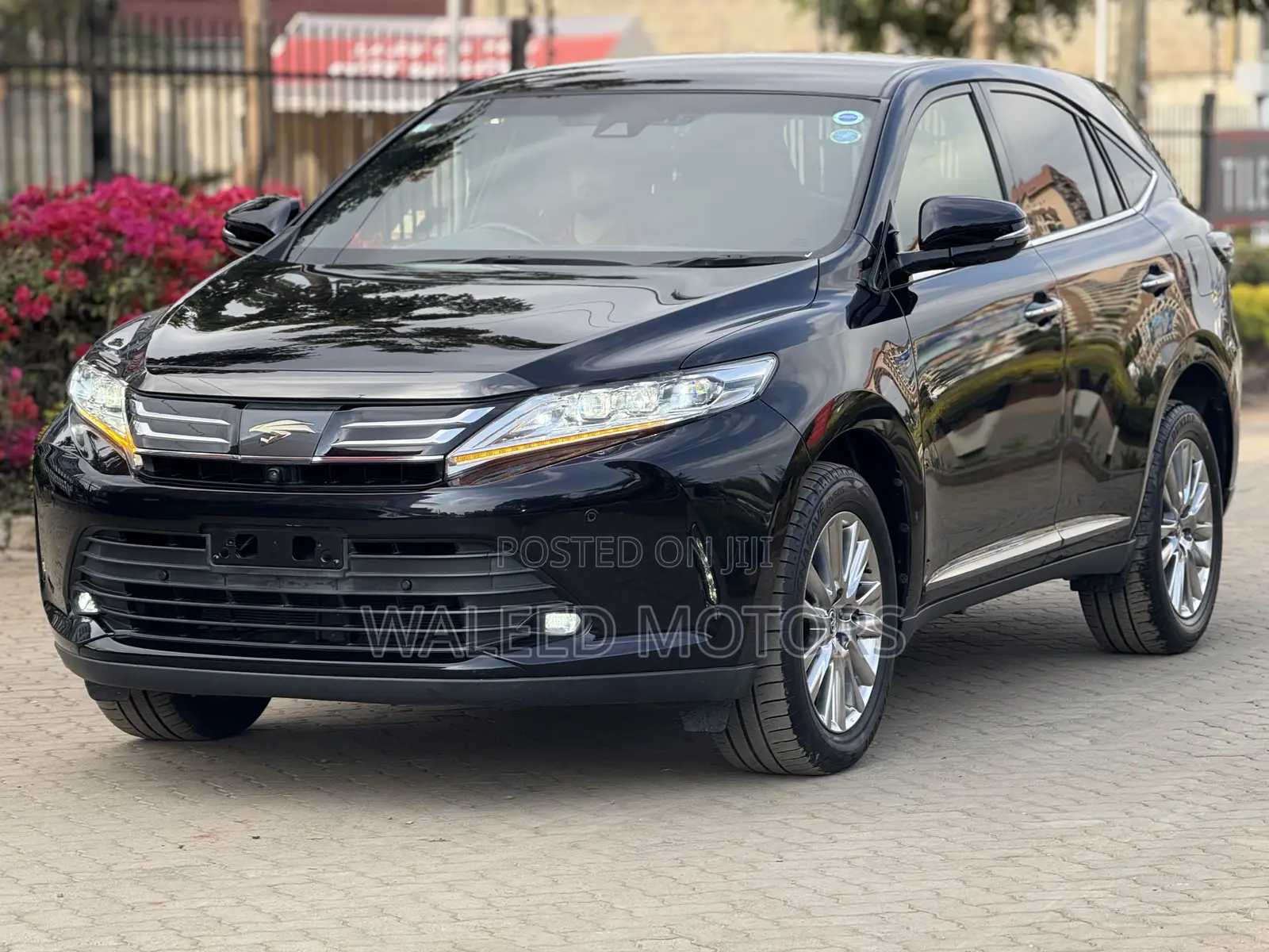 Toyota Harrier 2.0 2019 Black