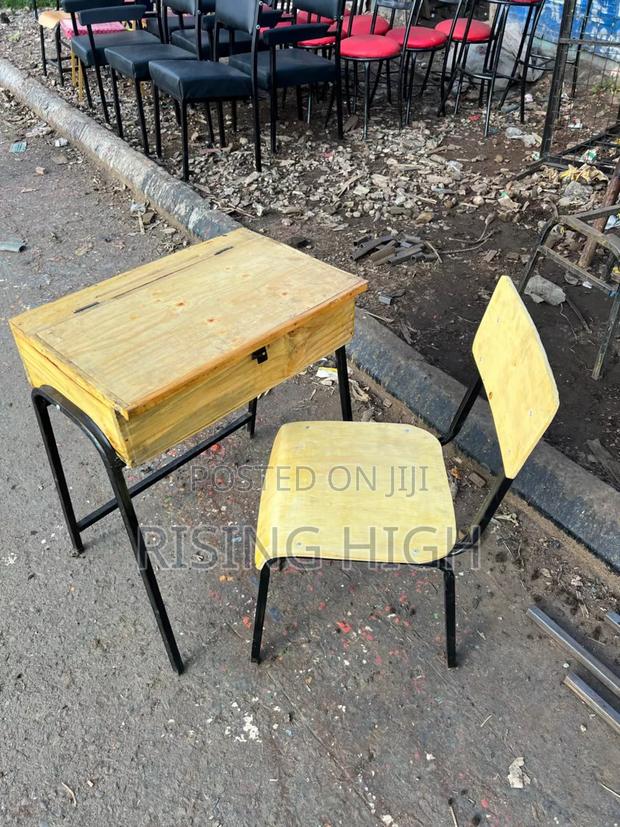 Durable Student Lockers Chairs – No Plastic - main view