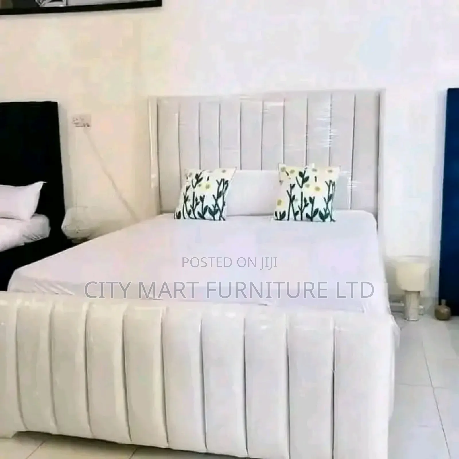 Special Offer Neat Executive King Size_chester Bed!!