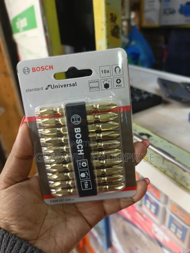 Approved Bosch 10psc Set Screw Bits - main view