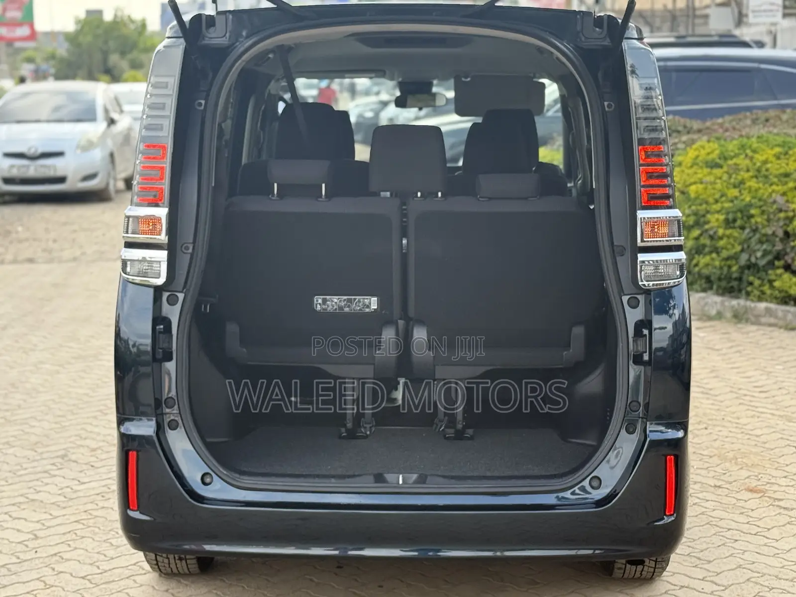 Toyota Voxy 2018 Blue