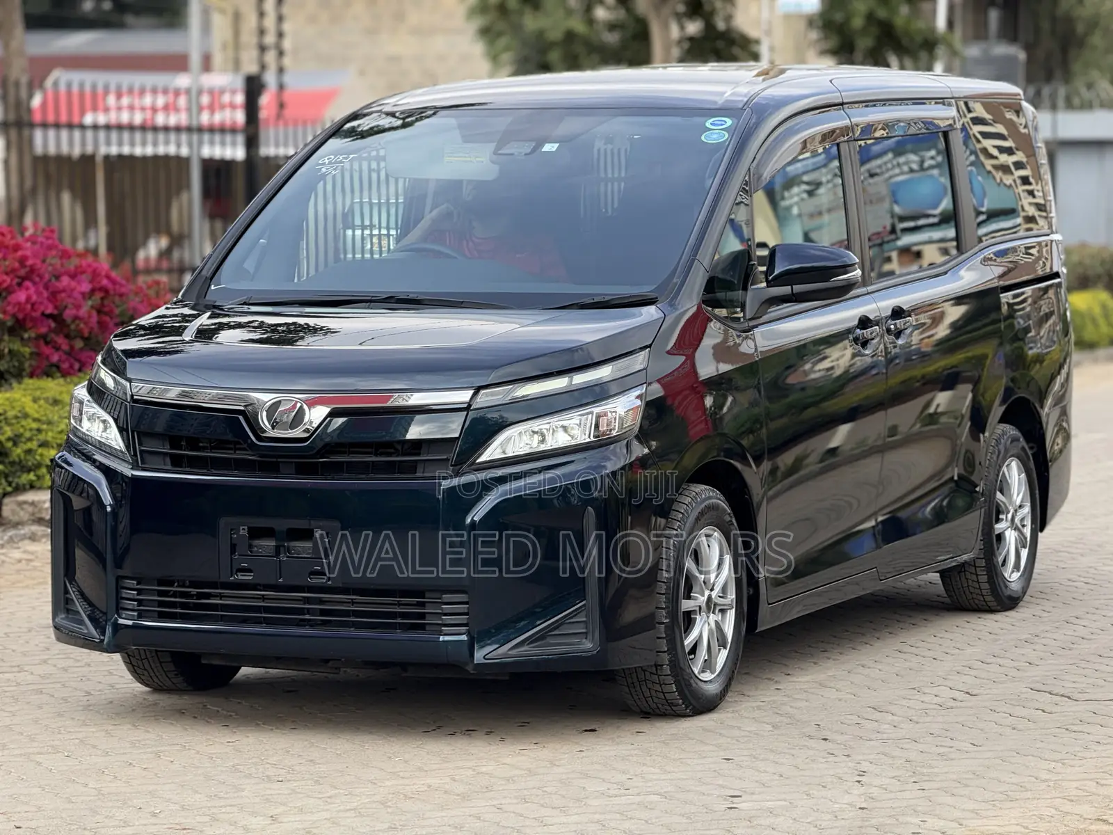 Toyota Voxy 2018 Blue