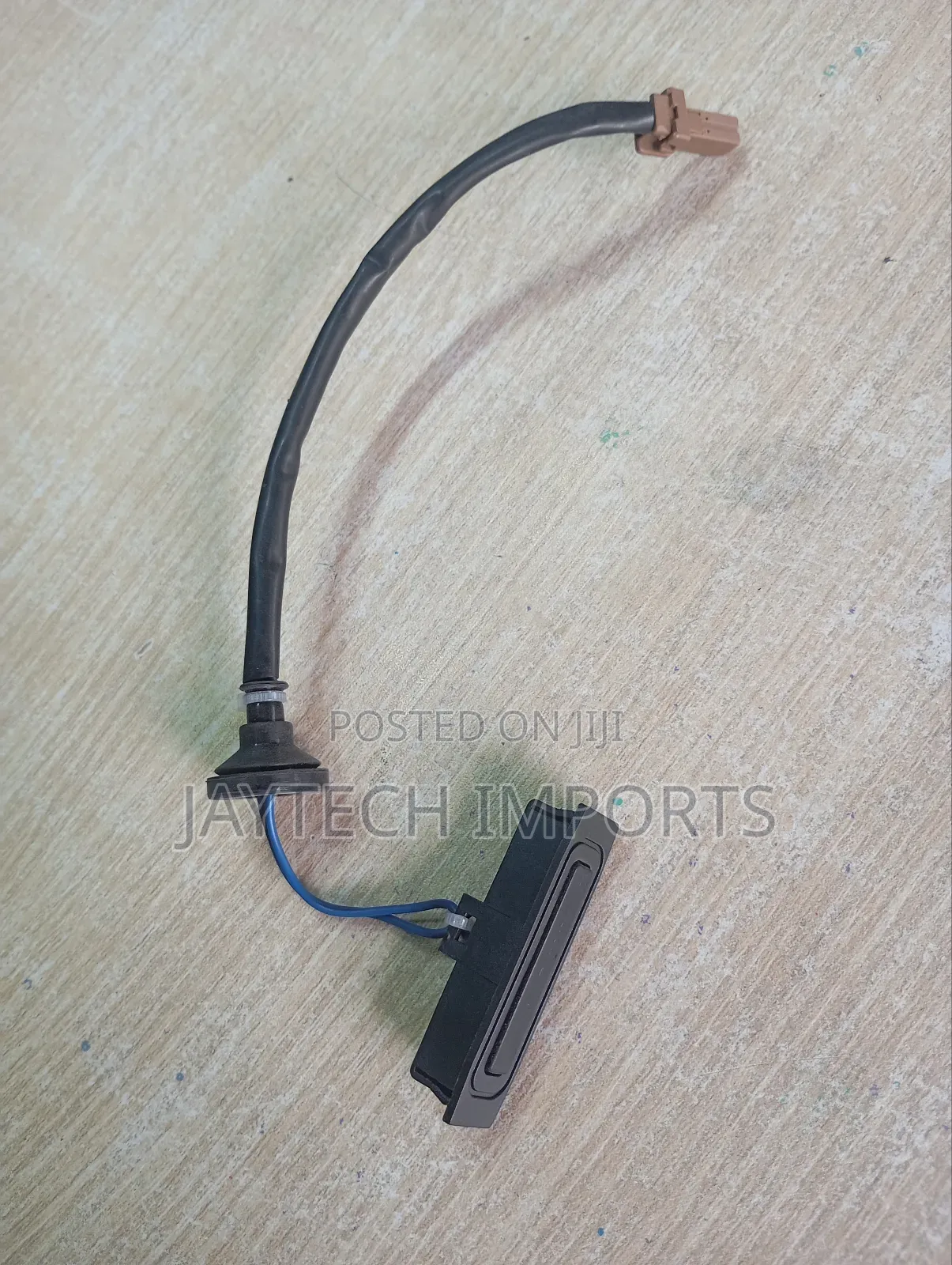 Subaru Impreza, Forester Boot Sensor