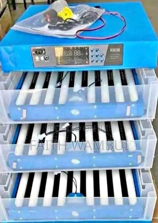 192 Egg Incubator Machine/Egg Incubator Machine - main view