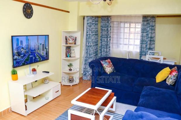 Executive Comfy Staycation - thumbnail 5