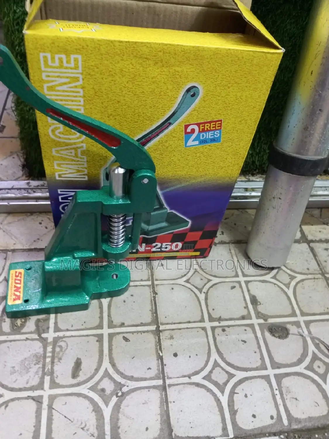 Most Affordable Cin 250 Button Machine