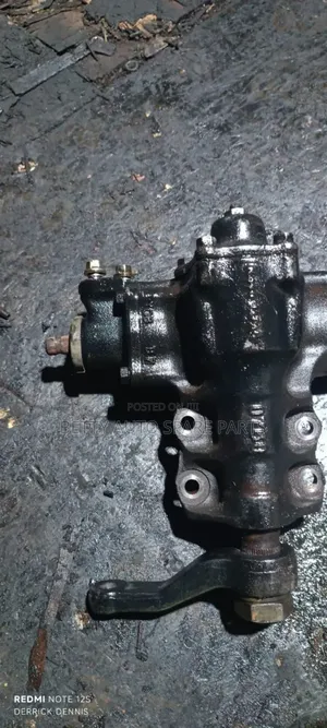 Nissan Hardbody Streering Box Np300
