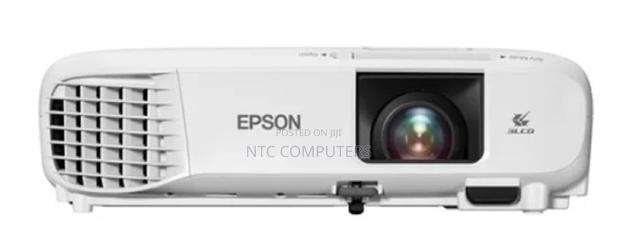 Epson Eb-2250u Projector,3lcd Technology,5000 Lumen,Wuxga - thumbnail 2