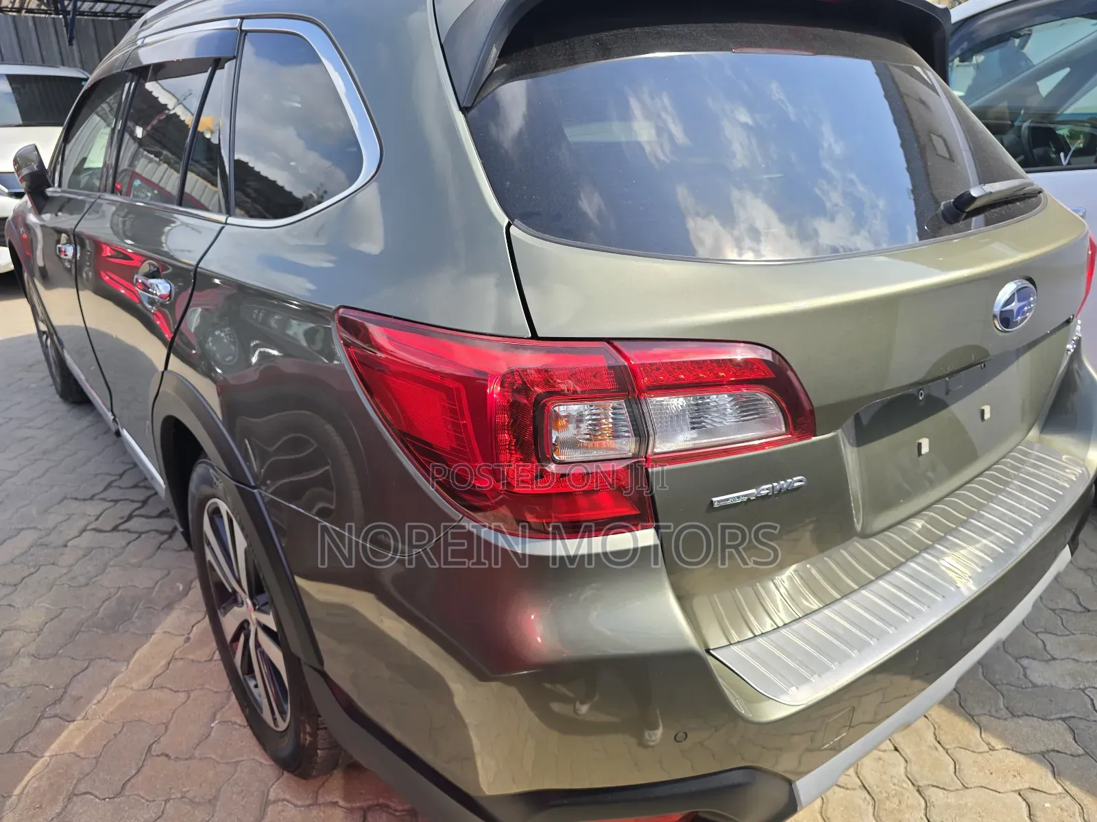 Subaru Outback 2019 Green