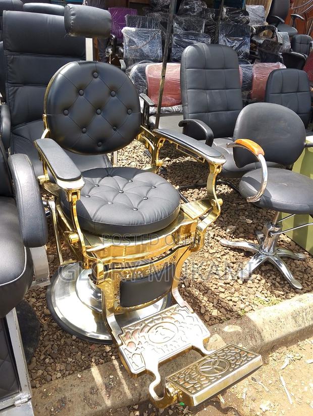 Executive Barber Chairs