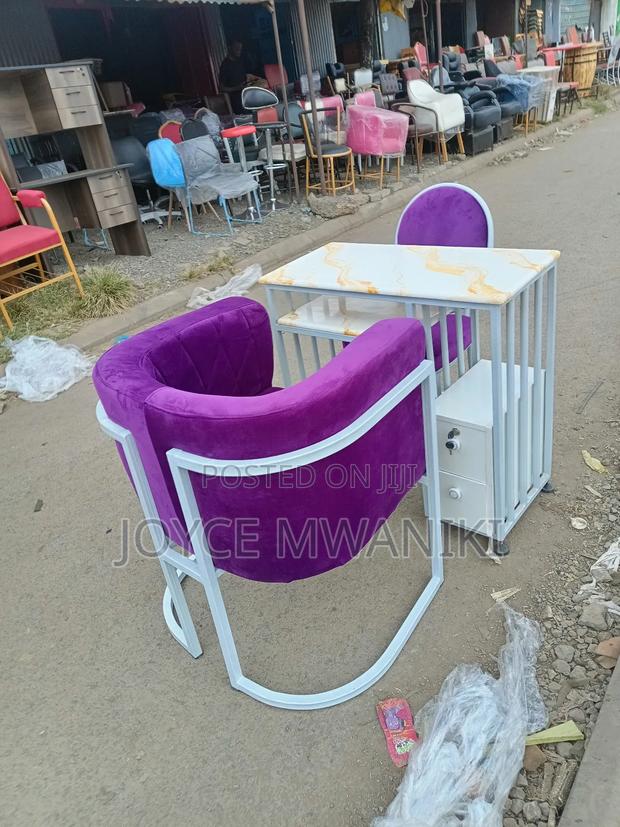 Manicure White and Purple Set, or Nail Station