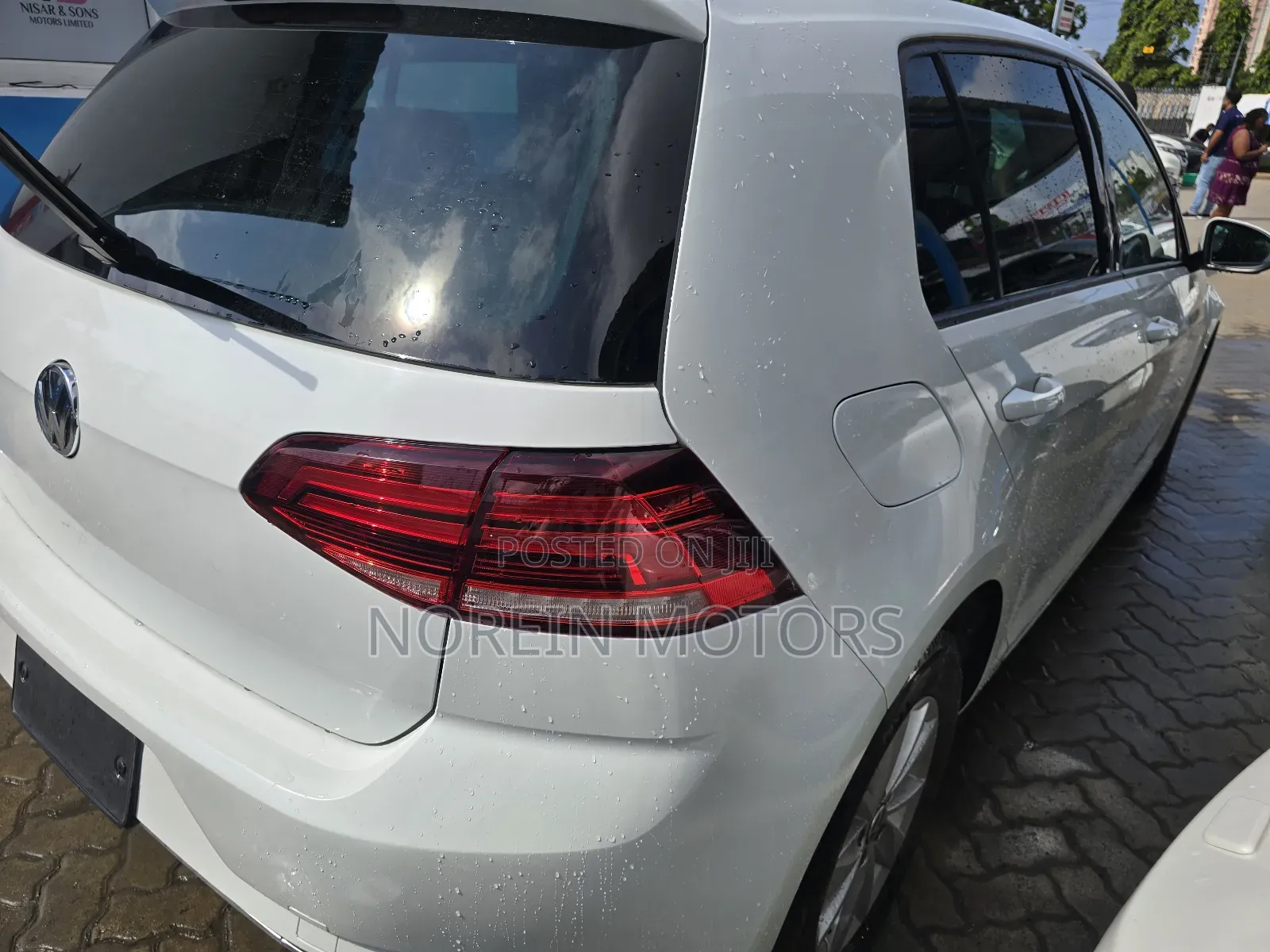 Volkswagen Golf 2019 White