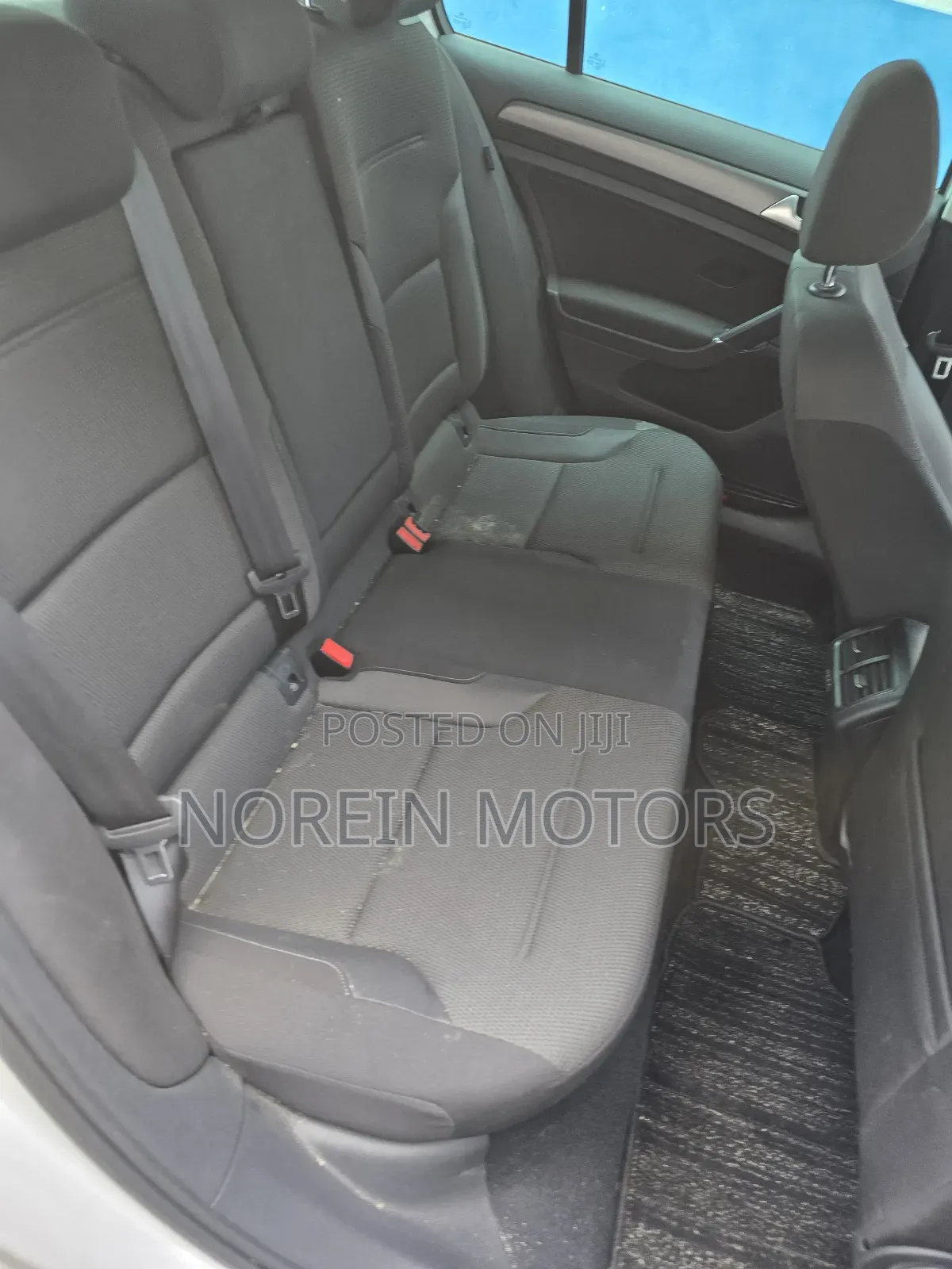 Volkswagen Golf 2019 White