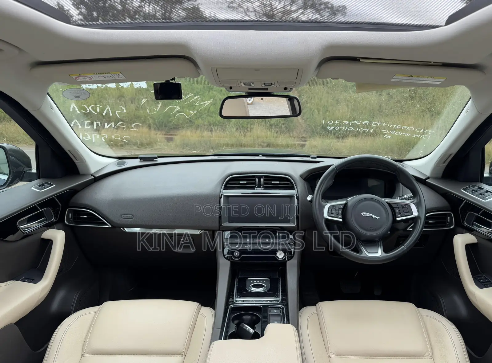 Jaguar F-Pace 2018 Blue