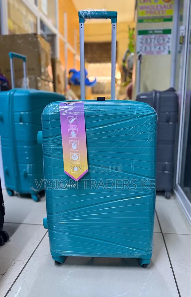 Medium Size Rubber Suitcase Height 66cm - thumbnail 2