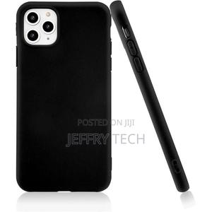 iPhone 11 Pro Max Case – Shockproof Ultra Slim Fit Silicone - thumbnail 2