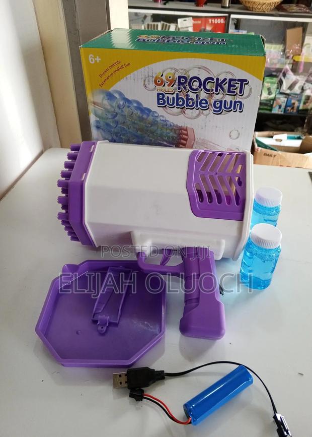Rechargeable 69-Hole Bazooka Rocket Bubble Gun - thumbnail 2
