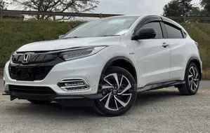 Honda Vezel 2018 White