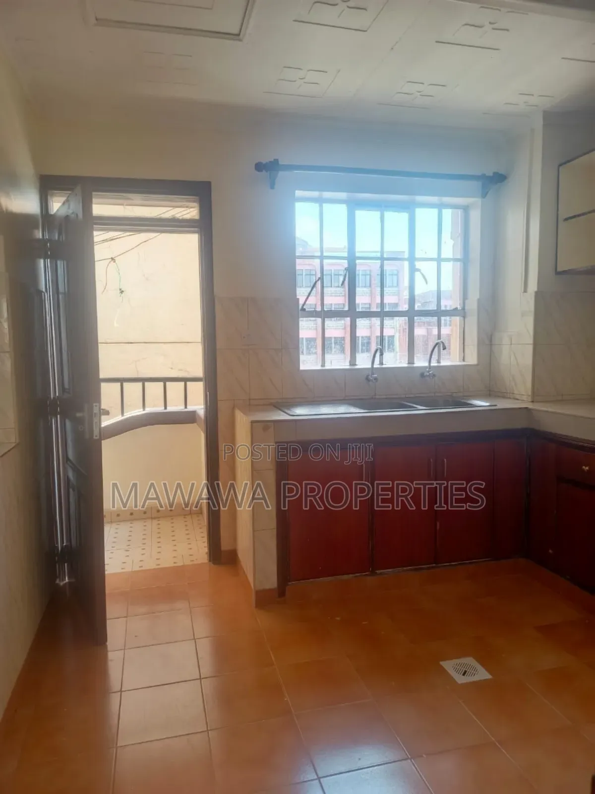 3bdrm Apartment in T-Mall, Nairobi West for rent