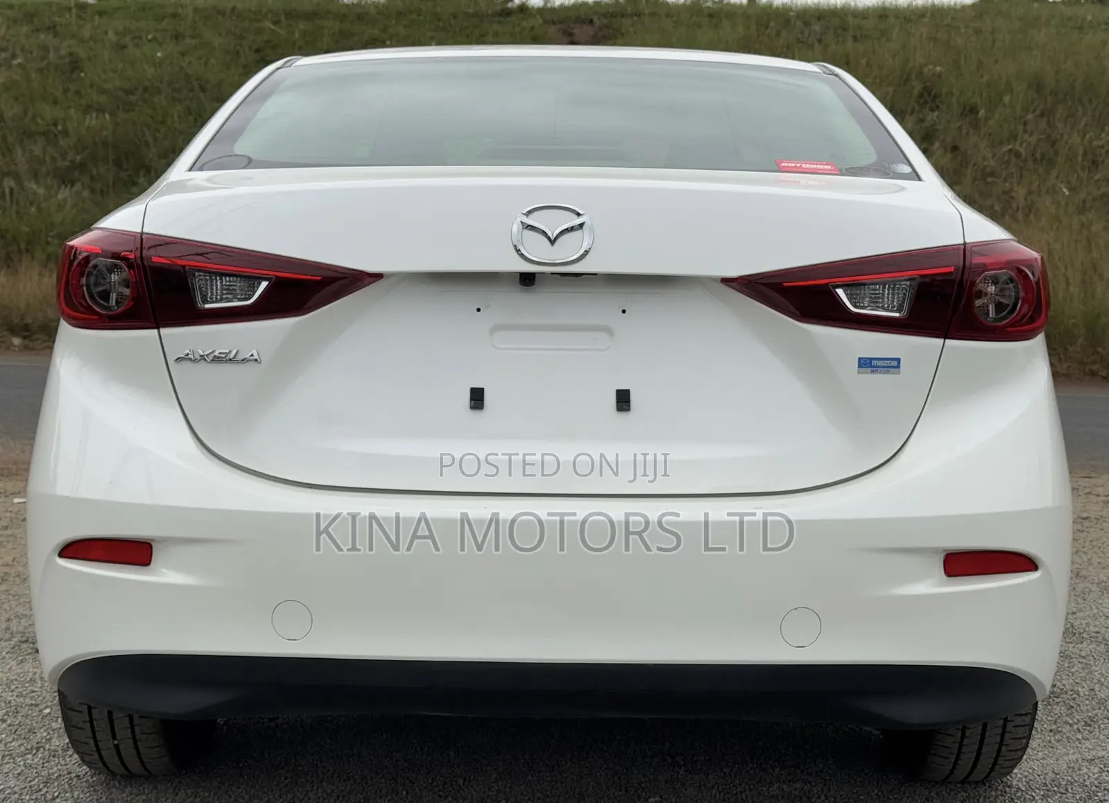Mazda Axela 2018 White