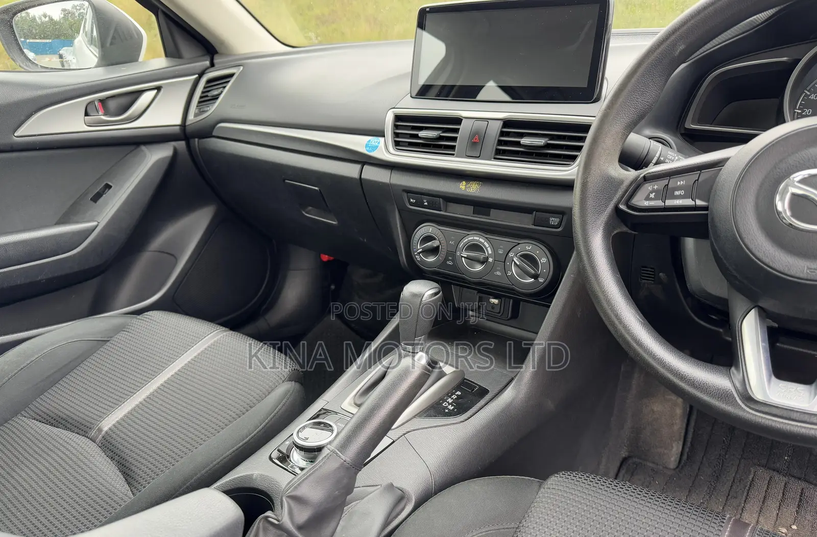 Mazda Axela 2018 White