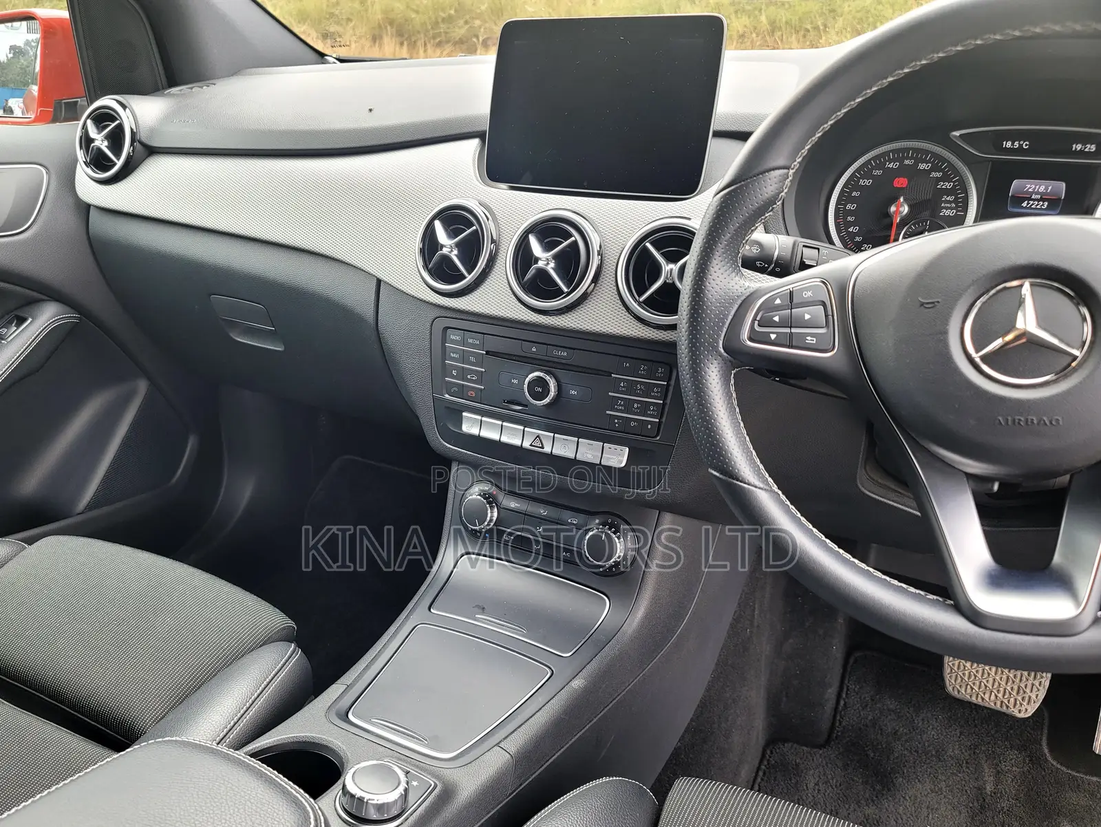 Mercedes-Benz B-Class B180 Petrol 2018 Red