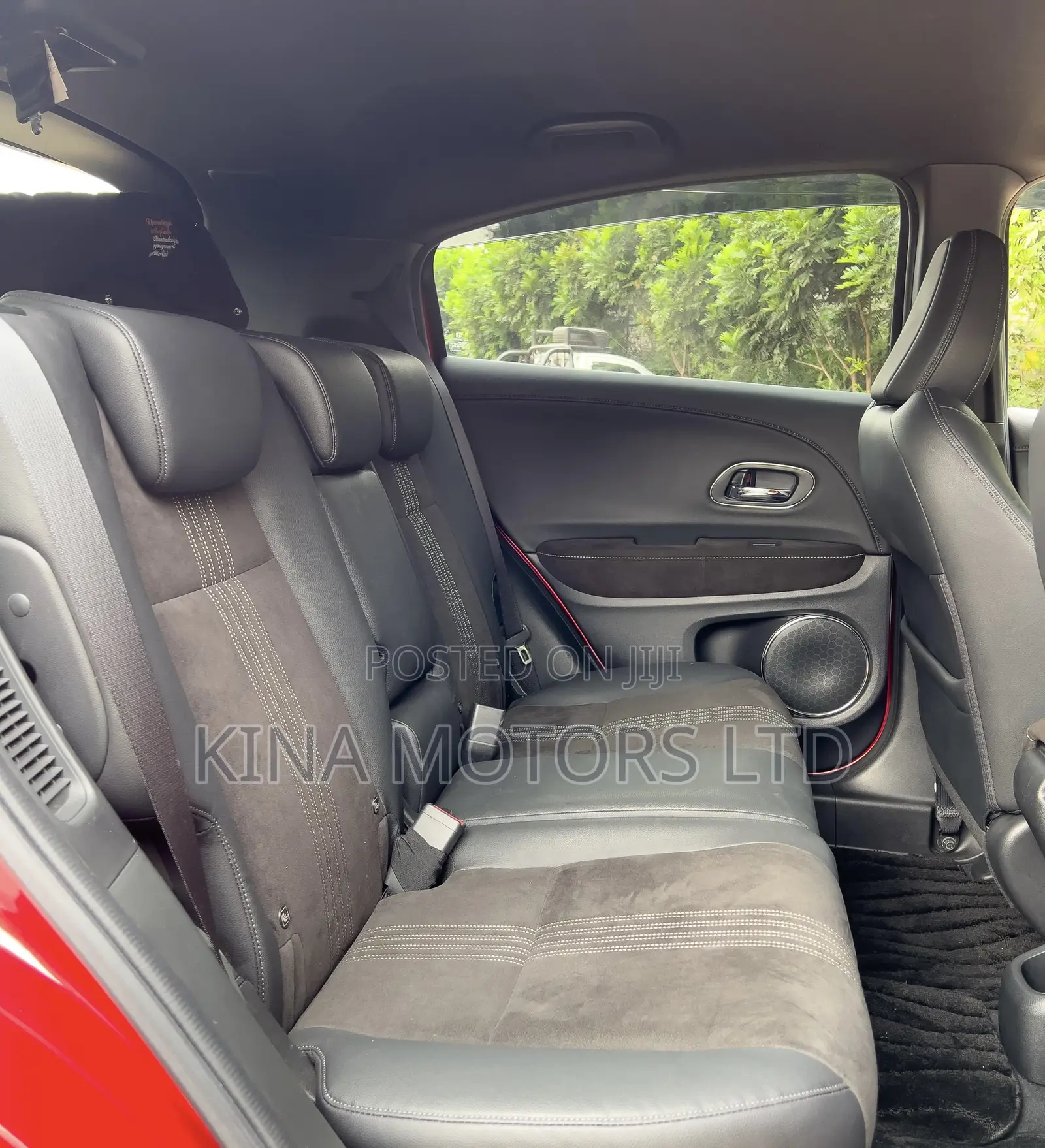 Honda Vezel 1.5 Hybrid 2WD 2018 Red