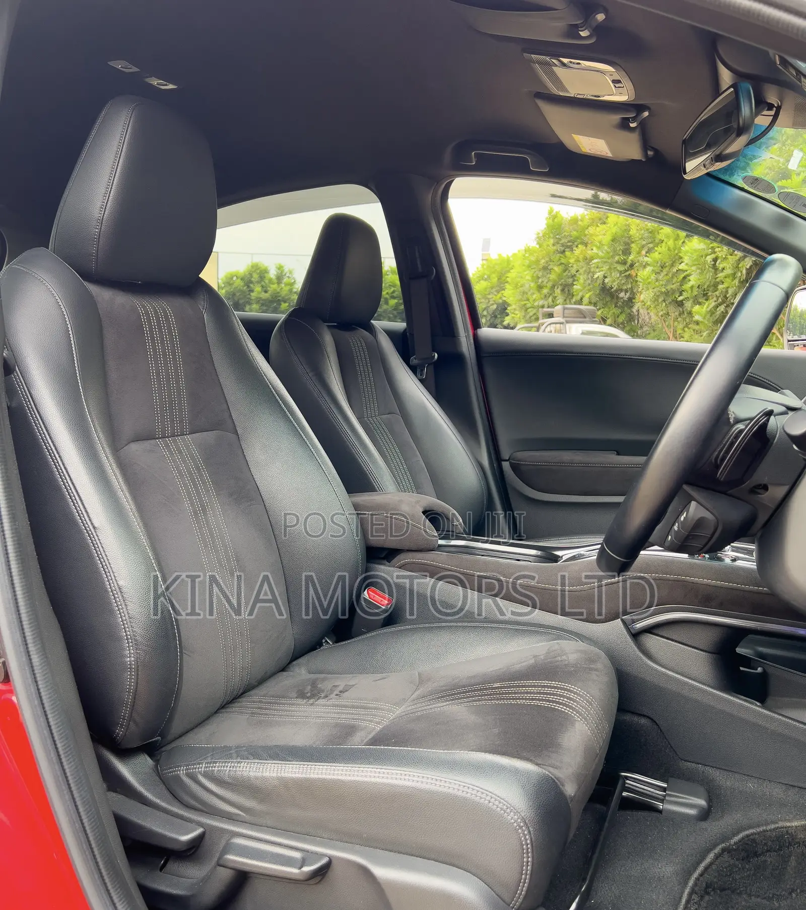Honda Vezel 1.5 Hybrid 2WD 2018 Red