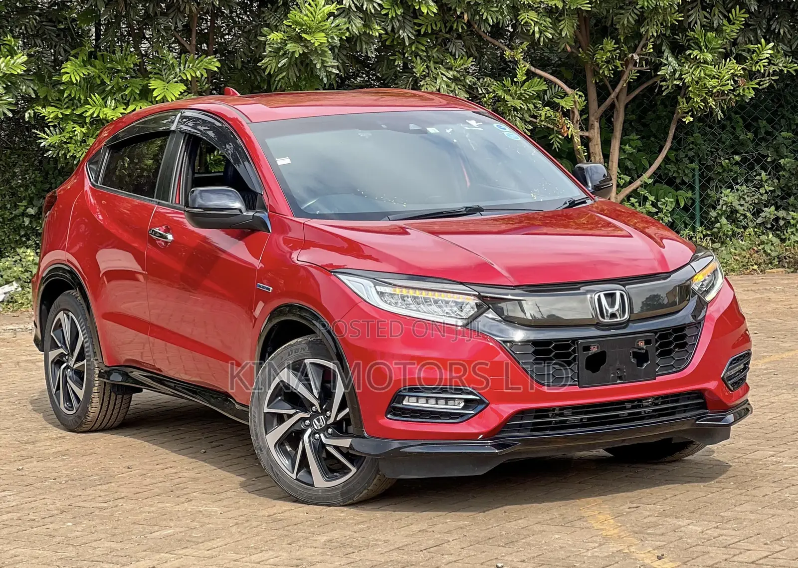 Honda Vezel 1.5 Hybrid 2WD 2018 Red