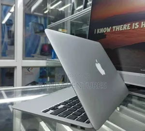 Laptop Apple MacBook Air 2017 8GB Intel Core I7 SSD 256GB