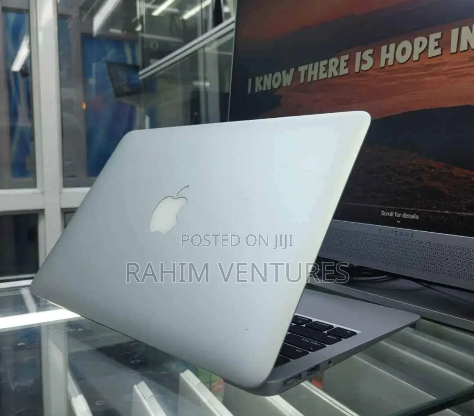 Laptop Apple MacBook Air 2017 8GB Intel Core I7 SSD 256GB