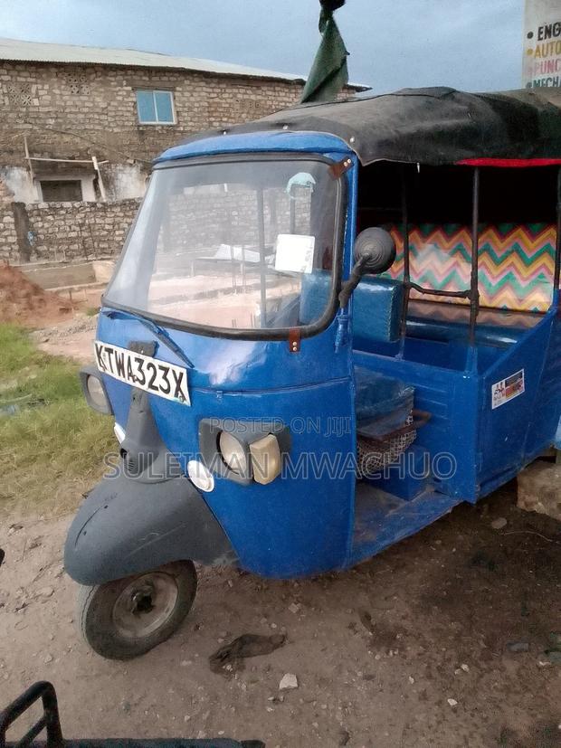 Piaggio 2012 Blue - thumbnail 2