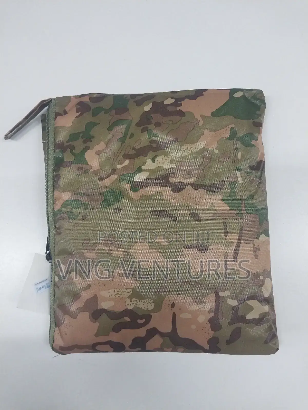 Raincoat Inclusive Bag