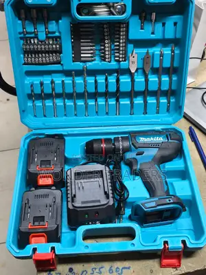 Makita 88v Cordless Hammer Drill With Accessories