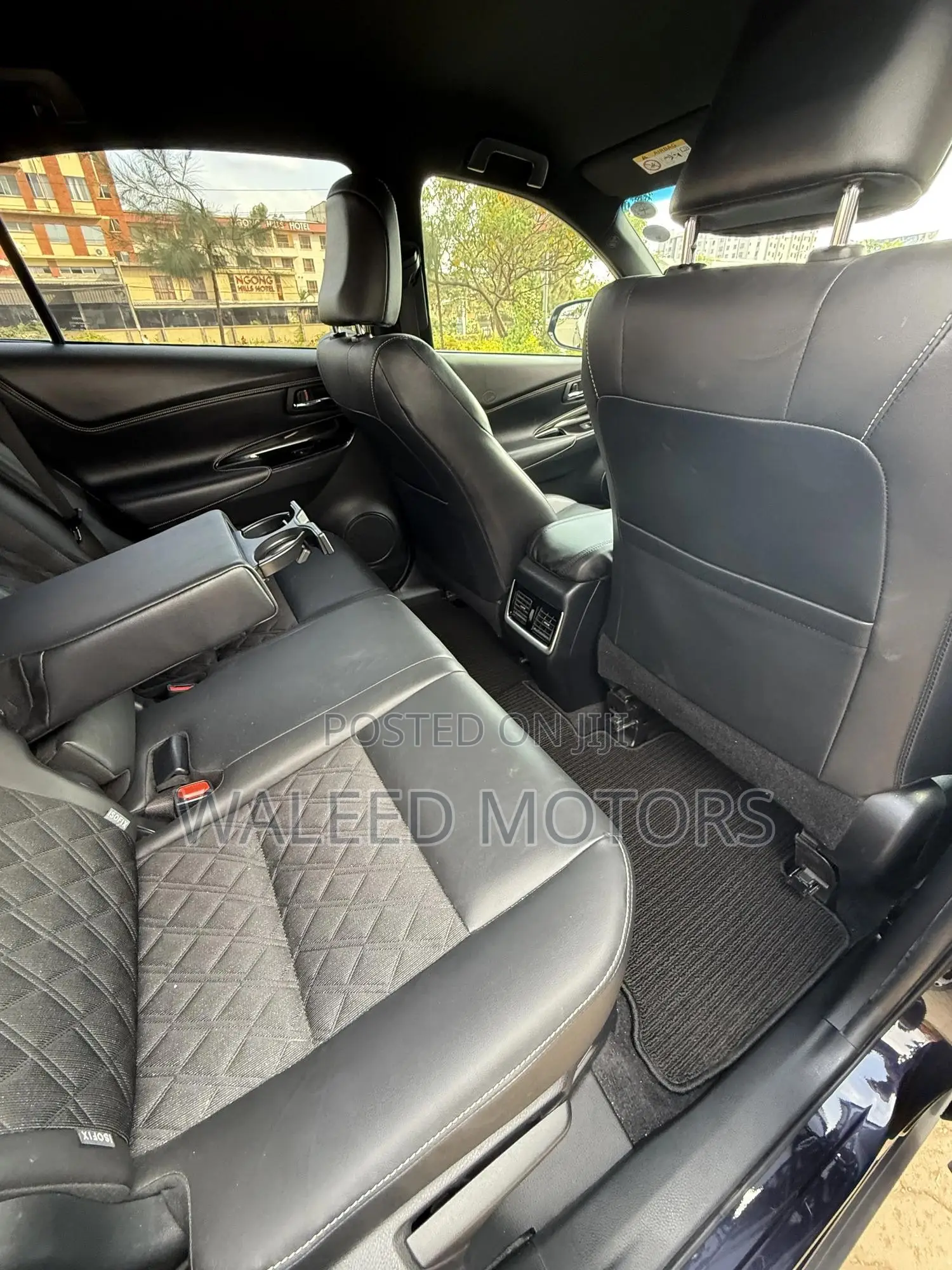 Toyota Harrier 2.0 2019 Black
