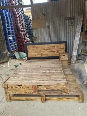 Standard Pallet Bed