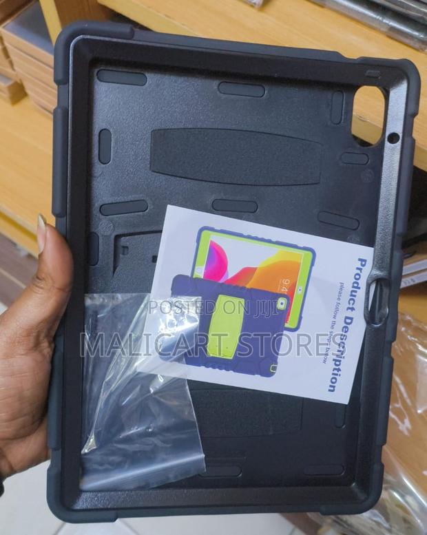 iPad 10th Gen 10.9 Rugged Back Cover - thumbnail 2