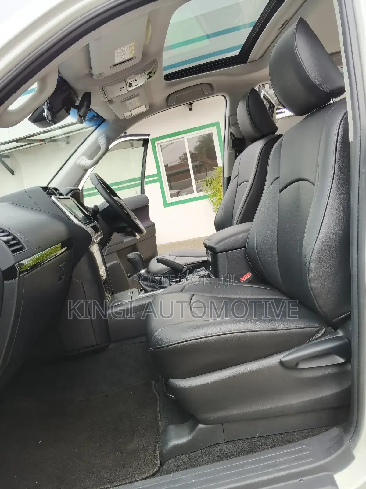 Toyota Land Cruiser Prado 2018 White