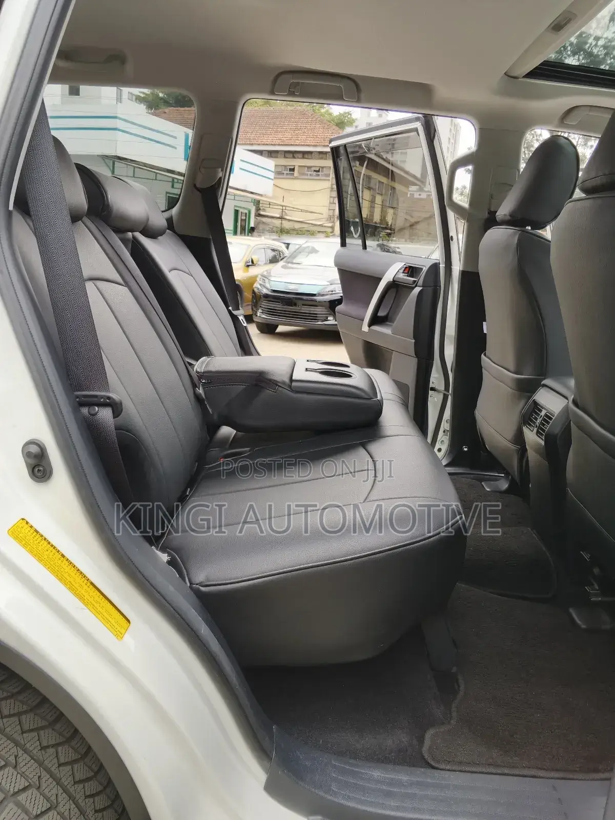 Toyota Land Cruiser Prado 2018 White