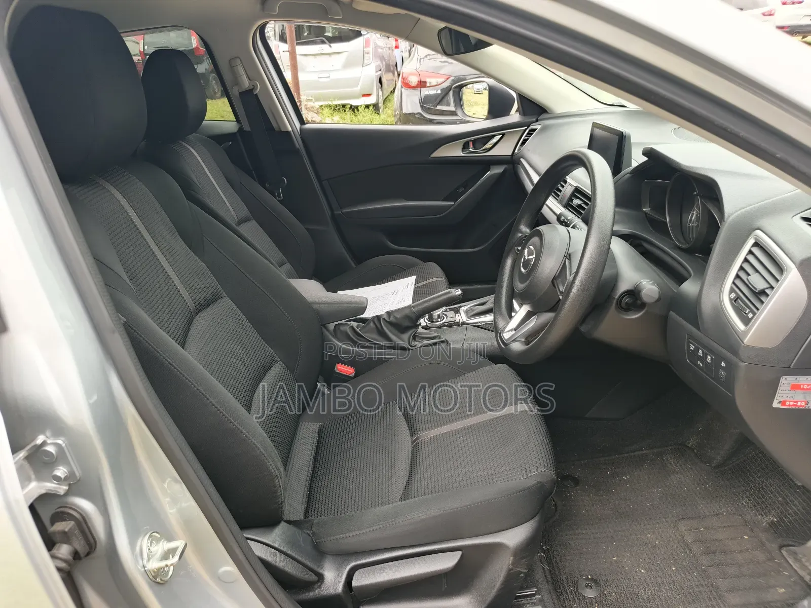 Mazda Axela 2018 Silver
