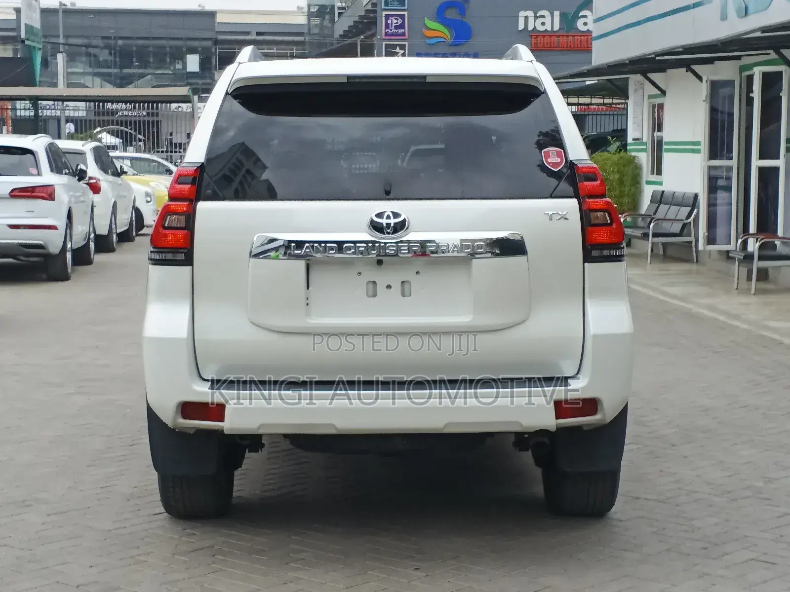 Toyota Land Cruiser Prado 2018 White
