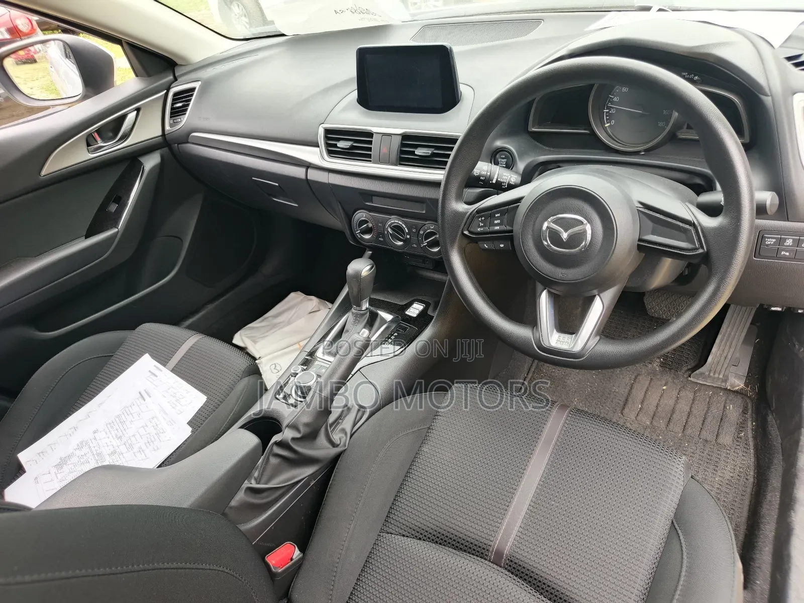 Mazda Axela 2018 Silver