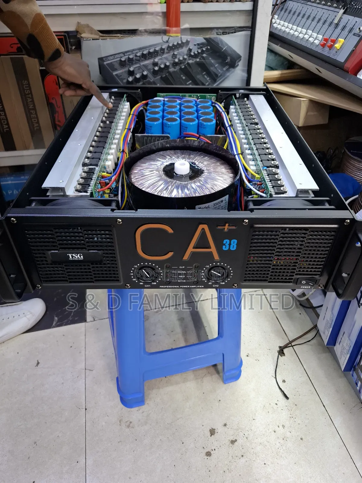 Crest Audio Ca 38+ Power Amplifier