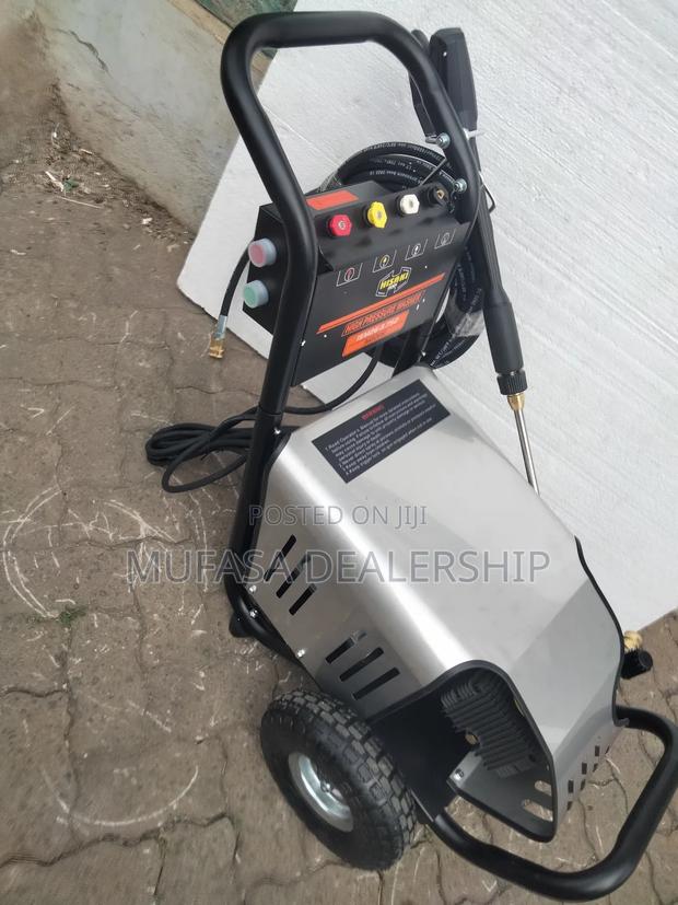 Hisaki Japan Car Wash Machine - main view