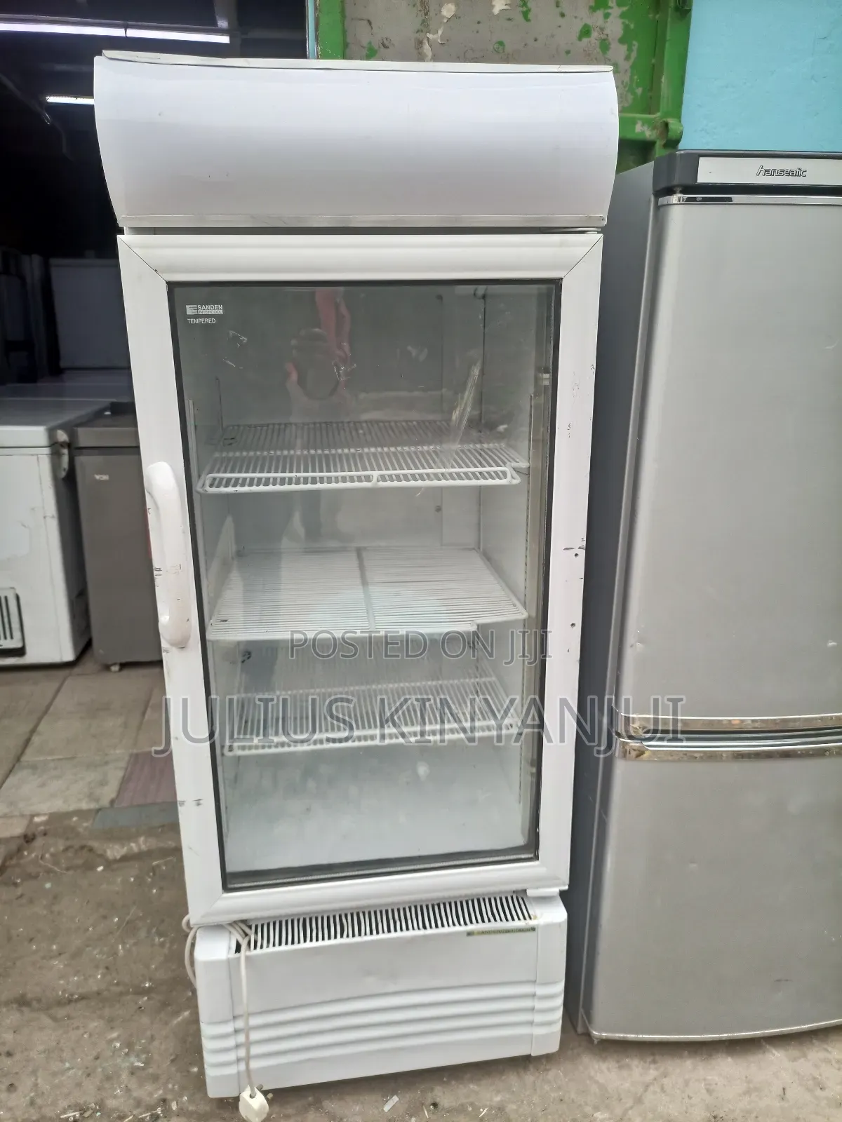 260l Upright Chiller