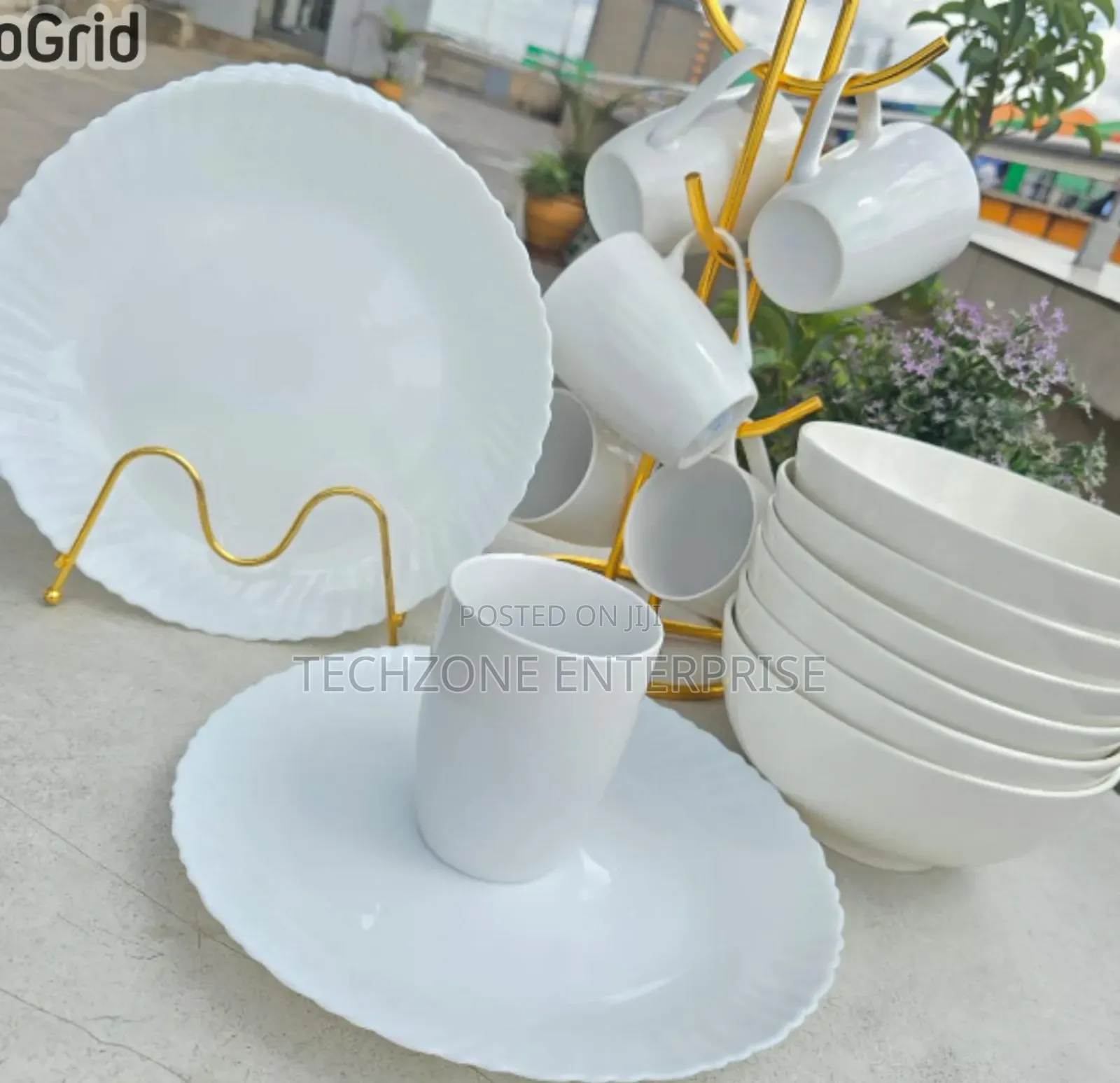 *High Quality 18pcs White Dinner Set,*