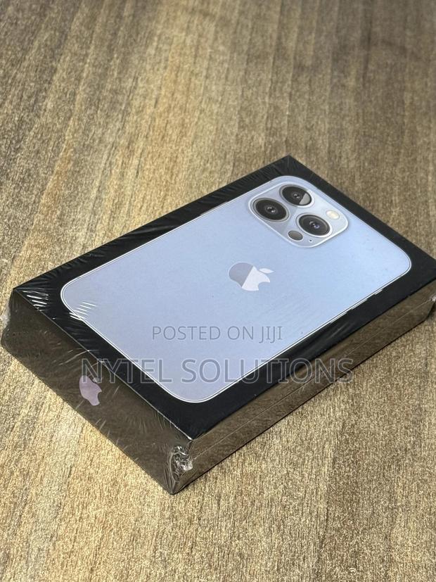 Apple iPhone 13 Pro 256 GB Blue - thumbnail 2