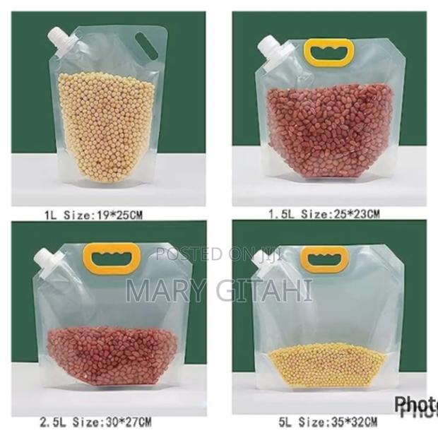 Collapsible Storage Bottle Organizer or Cereal Container2.5l