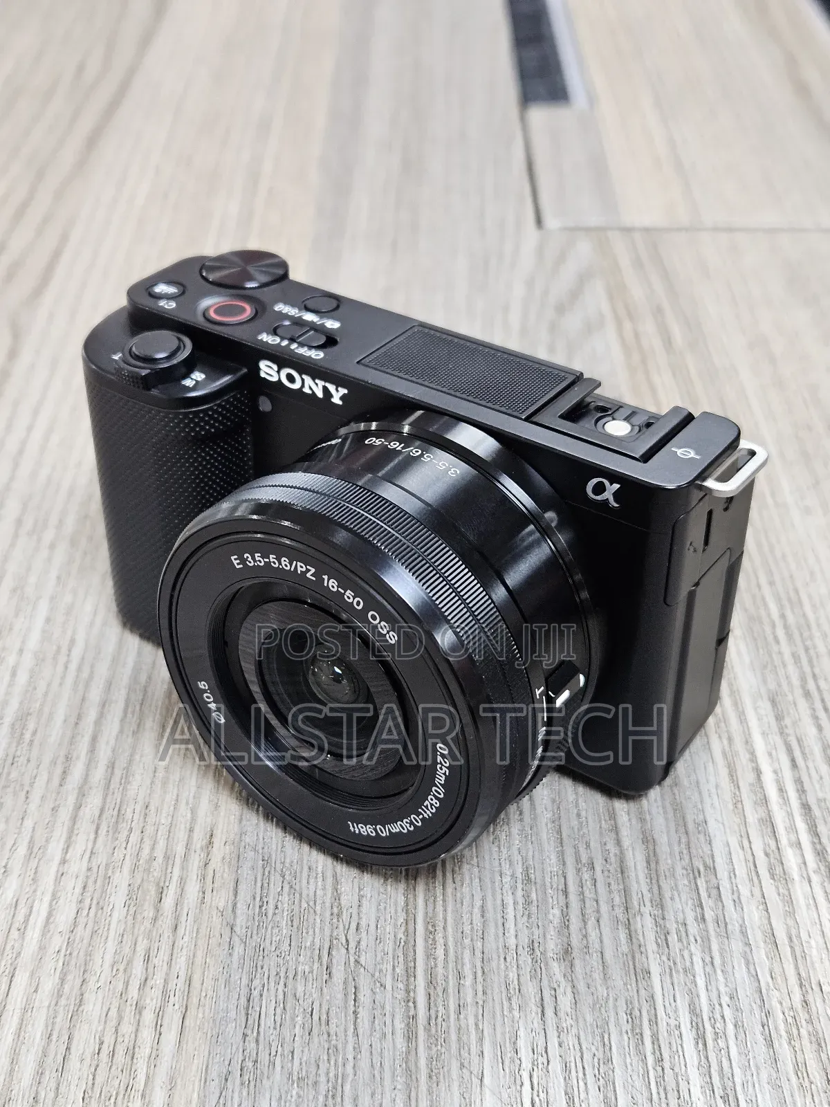 Sony Zv-E10 Mirrorless Camera With 16-50mm Lens (Black)